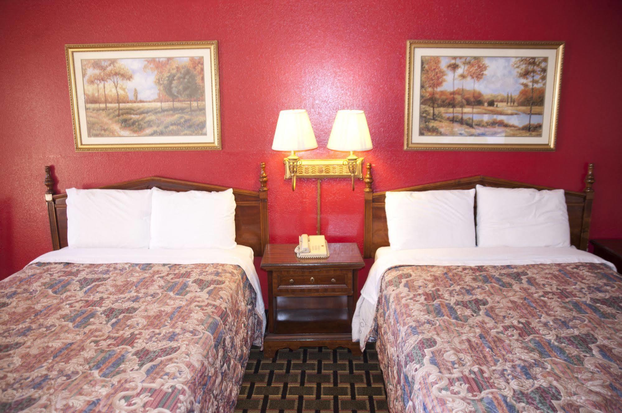 Victorian Inn&Suites Nacogdoches Eksteriør bilde